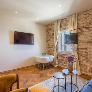  Apartment Riva - The Heart Of Palace